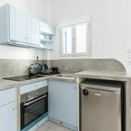 Fanouris Condo - Adults Only