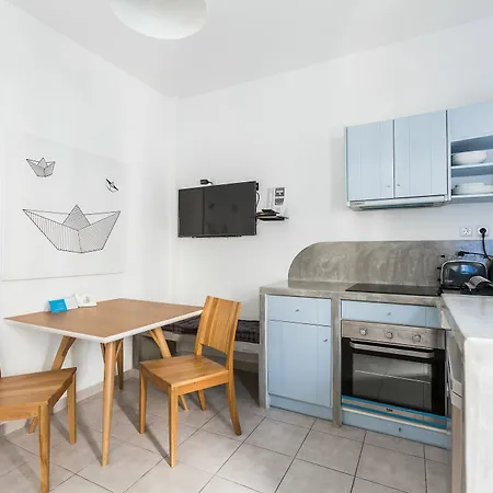 Fanouris - Adults Only Kamári