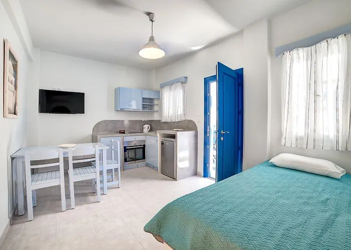 Fanouris Condo - Adults Only