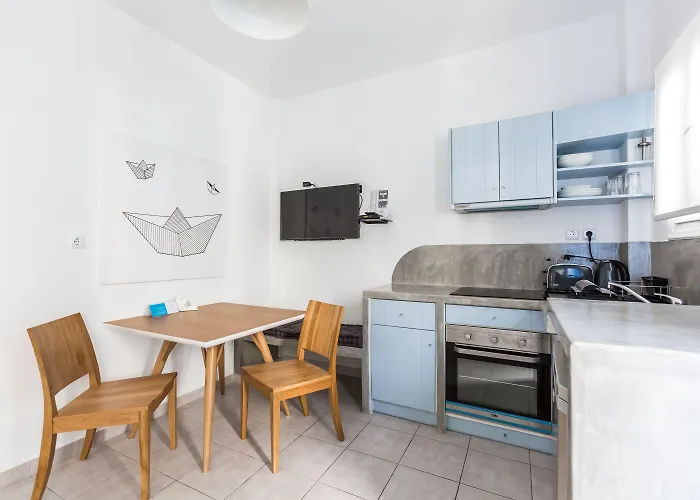 Fanouris Condo - Adults Only